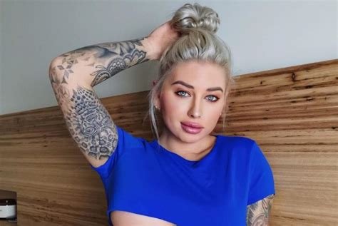 vicky aisha spankbang solo|Vicky Aisha Playlist .